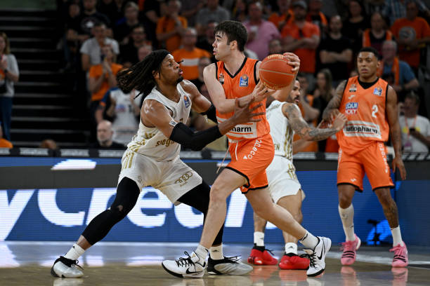 式的致命组 式的致命组