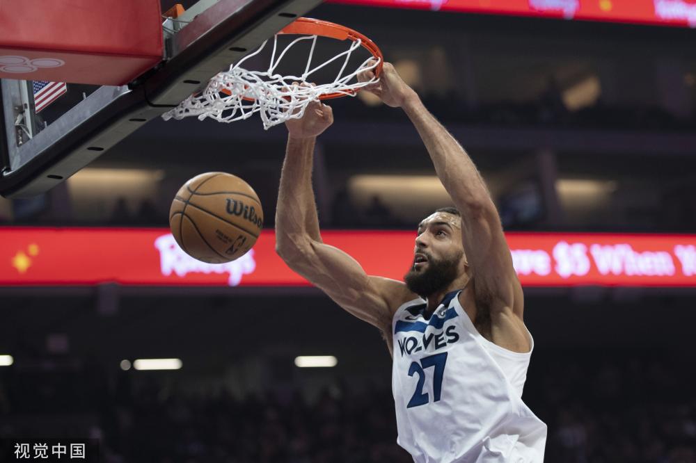 现出了出色 现出了出色