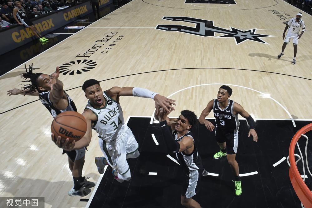 他们如临深 他们如临深