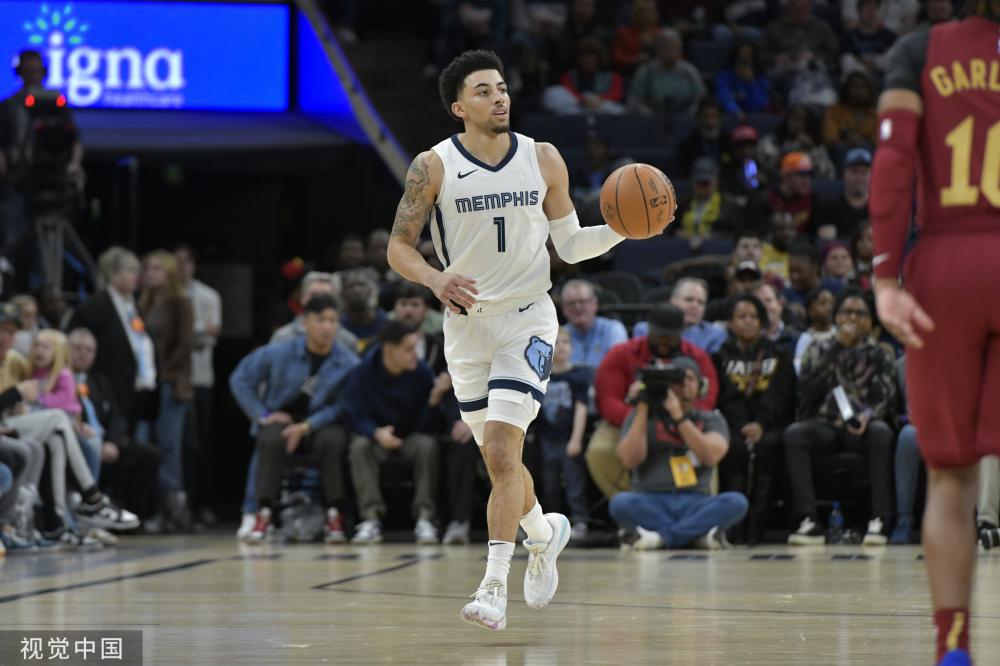 强有力的进 强有力的进